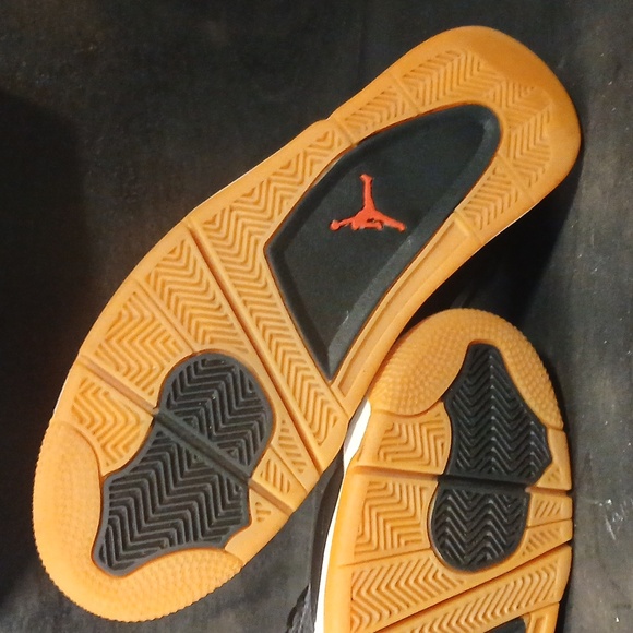 Nike Air Jordan 4 Retro SE "LASER BLK GUM"  Mens Size-11 100% Authentic! - Picture 9 of 12